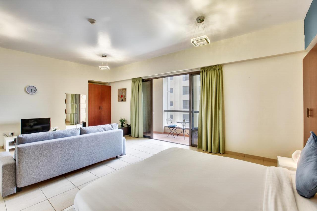 Spacious Sea View Studio At The Beach Jbr Dubai Exterior foto