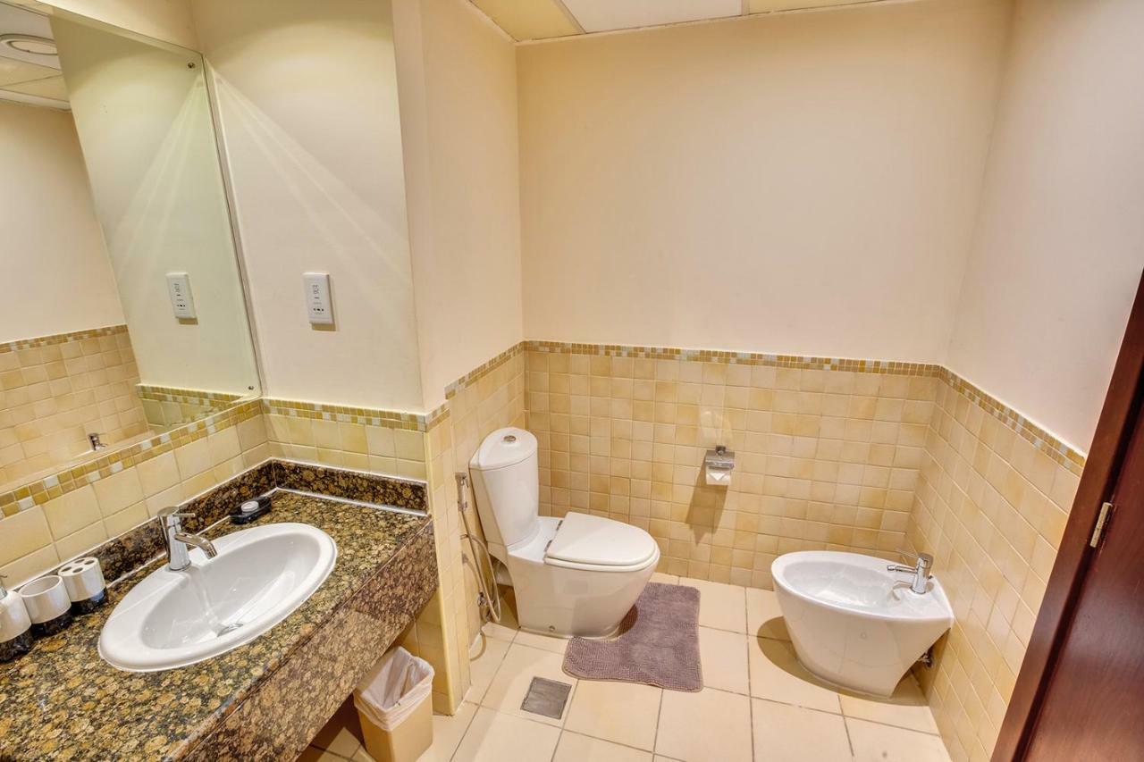 Spacious Sea View Studio At The Beach Jbr Dubai Exterior foto